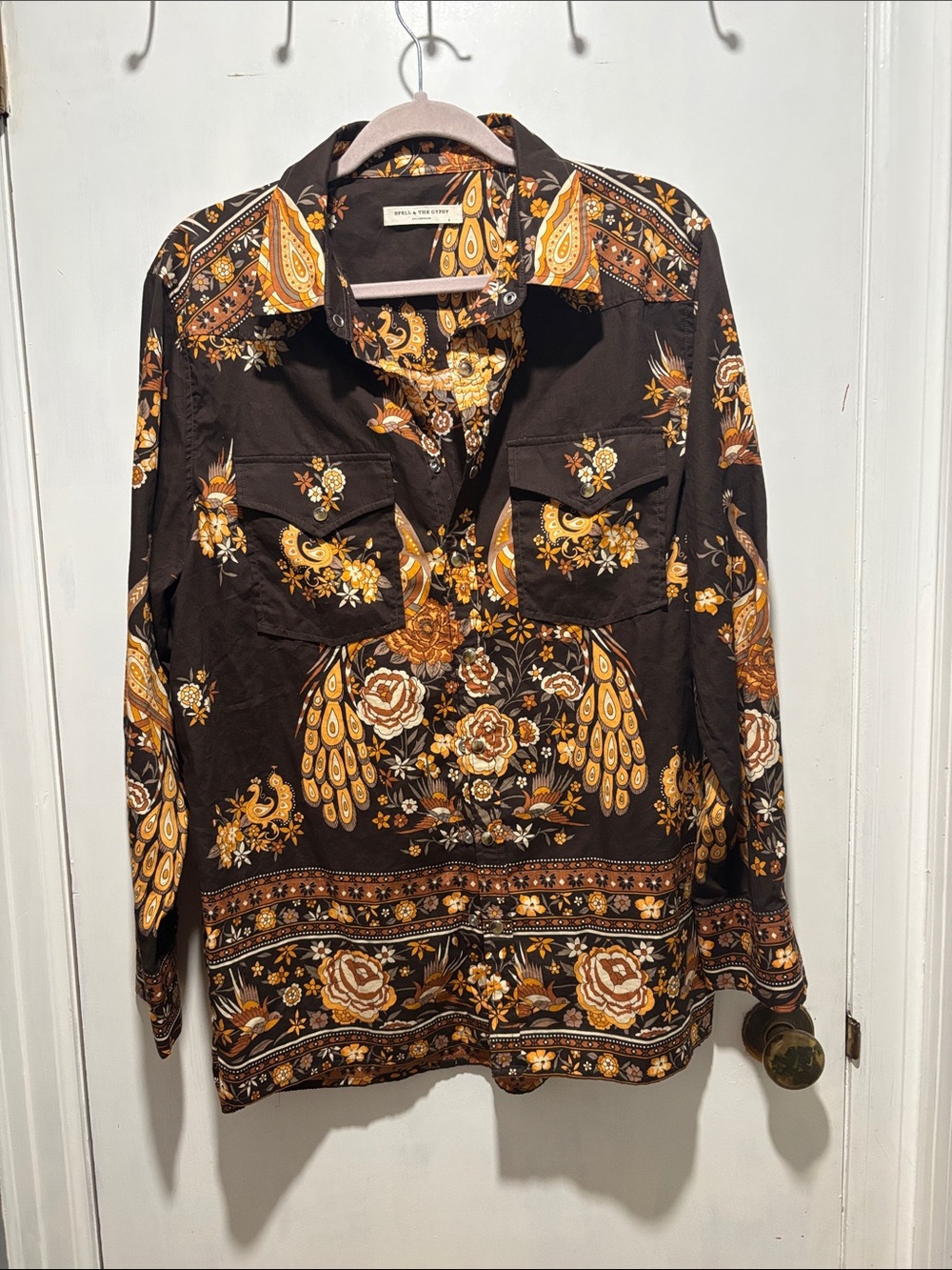 SPELL & THE GYPSY COLLECTIVE Hotel Paradiso pattern button down short sleeve top